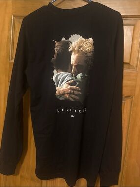 Black Long-Sleeve Graphic Men's Tee